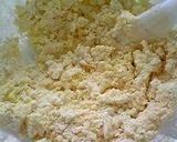 A picture of step 4 of Easy Jiggly Custard Pudding Tart.
