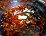 A picture of step 3 of Dal makhani.