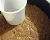 A picture of step 3 of sunshines caramel apple cheesecake.