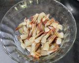 A picture of step 1 of Prawn lolipop.