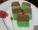 Foto langkah ke 13 dari resep Bolu Pandan Cokelat Sederhana.
