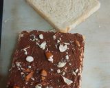 A picture of step 2 of Nutella Milk Toast.