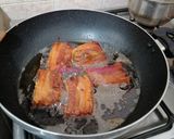Foto del paso 2 de la receta: Costillitas de cerdo porcionadas (fritas)