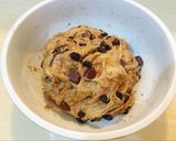 Foto langkah ke 5 dari resep Roti 'cross bun' Coklat Kismis.