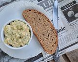 Sajtkrémes-tojásos avokádókrém recept fázis 1 fotója
