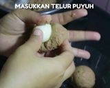 Foto langkah ke 5 dari resep Bakso Sapi isi Telur Puyuh.