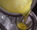 A picture of step 5 of Pineapple milk shake.