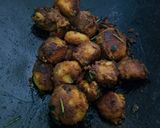 A picture of step 8 of Dry and Spicy Arbi Curry Recipe.