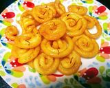 A picture of step 23 of Paneer Ki Jalebi.