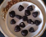 ડ્રાયફ્રુટ ચોકલેટ(Dryfruit chocolate recipe in Gujarati) રેસીપી સ્ટેપ3ફોટો