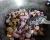 A picture of step 2 of Fish curry.