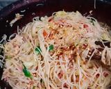 A picture of step 6 of Macaroni sawaiyan with leftover chicken tikka.
