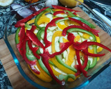 Foto del paso 2 de la receta: Cuartos traseros de pollo al horno con verduras