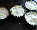 A picture of step 6 of irmgards homemade cheese & onion pies yummy.