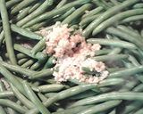 A picture of step 1 of Green beans with garlic.