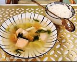 Foto langkah ke 4 dari resep Salmon Soup (lauk praktis).