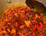 A picture of step 2 of Punjabi style ke chicken 🐔 aalo.