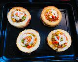 ক্রিস্পি চীজি পনির ভেজ টিক্কা ডিস্ক পিজ্জা (veg tikka disk pizza recipe in Bengali) রেসিপির ধাপ 10 ছবি
