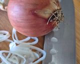 Foto del paso 1 de la receta Espagueti con Cebolla Caramelizada y Tiras de Lomo