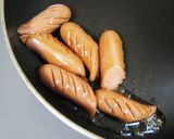 A picture of step 3 of Bento Side Dish ☆ Wiener Sausage Kinpira Stir-fry ♪.