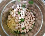 A picture of step 3 of Sandwhich dhokla.