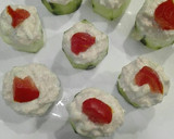 Foto del paso 5 de la receta: Cestas de pepino rellenas de atún