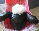 A picture of step 2 of Shaun the Sheep Character Bento.
