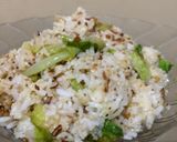 Foto langkah ke 4 dari resep Nasi Goreng Putih ala Vileen.