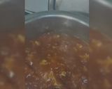 A picture of step 5 of Hot n sour soup.