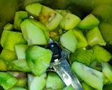 A picture of step 1 of Raw Mango Chutney.
