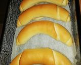 Zsömle vagy kifli recept fázis 2 fotója
