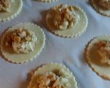 A picture of step 5 of Salted Carmel Apple Hand Pies.