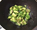 A picture of step 3 of Avocado Cream Pasta.