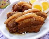 A picture of step 4 of Pork Belly Cubes Cooked with Canned Pineapple.