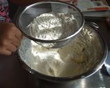 A picture of step 3 of Easy Rose Cookies.