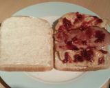 A picture of step 3 of Vickys Christmas Leftovers Sandwich.