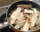 รูปขั้นตอนการทำที่ 3 ของ เห็ดนางรมหลวงผัดหมูสับ
