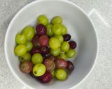 Foto del paso 1 de la receta: Snack viral de gominolas uvas