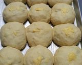 Foto langkah ke 4 dari resep Roti Kentang/Potato Buns Mpuk kek pipi bayi.