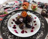 સ્ટફ્ડ કાલાજામુન (Stuffed Kalajamun recipe in Gujarati) રેસીપી સ્ટેપ10ફોટો