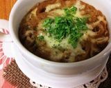 A picture of step 6 of Authentic Onion Gratin Soup.