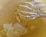 A picture of step 3 of Cheesecake Tart with Yellow Peaches.