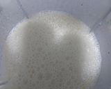 A picture of step 2 of Dates banana shake.