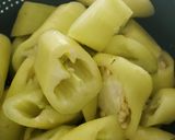 A picture of step 1 of Mummy's Capsicum Curry.
