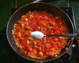Foto langkah ke 6 dari resep Telor Ceplok Saus Tomat (Shakshuka).