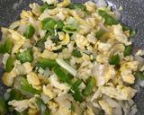 Foto langkah ke 2 dari resep Tumis orak arik 🌽🥚 Sosis simple.