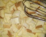 Foto langkah ke 4 dari resep Bread Pudding.