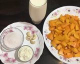 A picture of step 1 of Creamy Mango Shake.