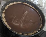 Foto langkah ke 4 dari resep Pie Susu Coklat Teflon.