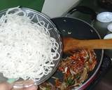 Chilli chinese noodles recipe step 6 photo